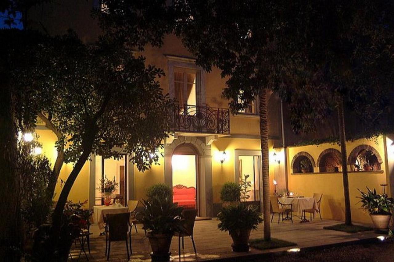 Villa Lombardi 카마이오레 외부 사진